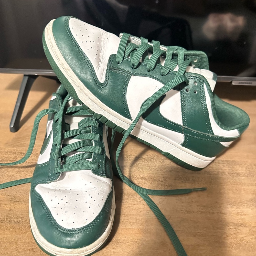 Nike Green and White Women's Sneakers